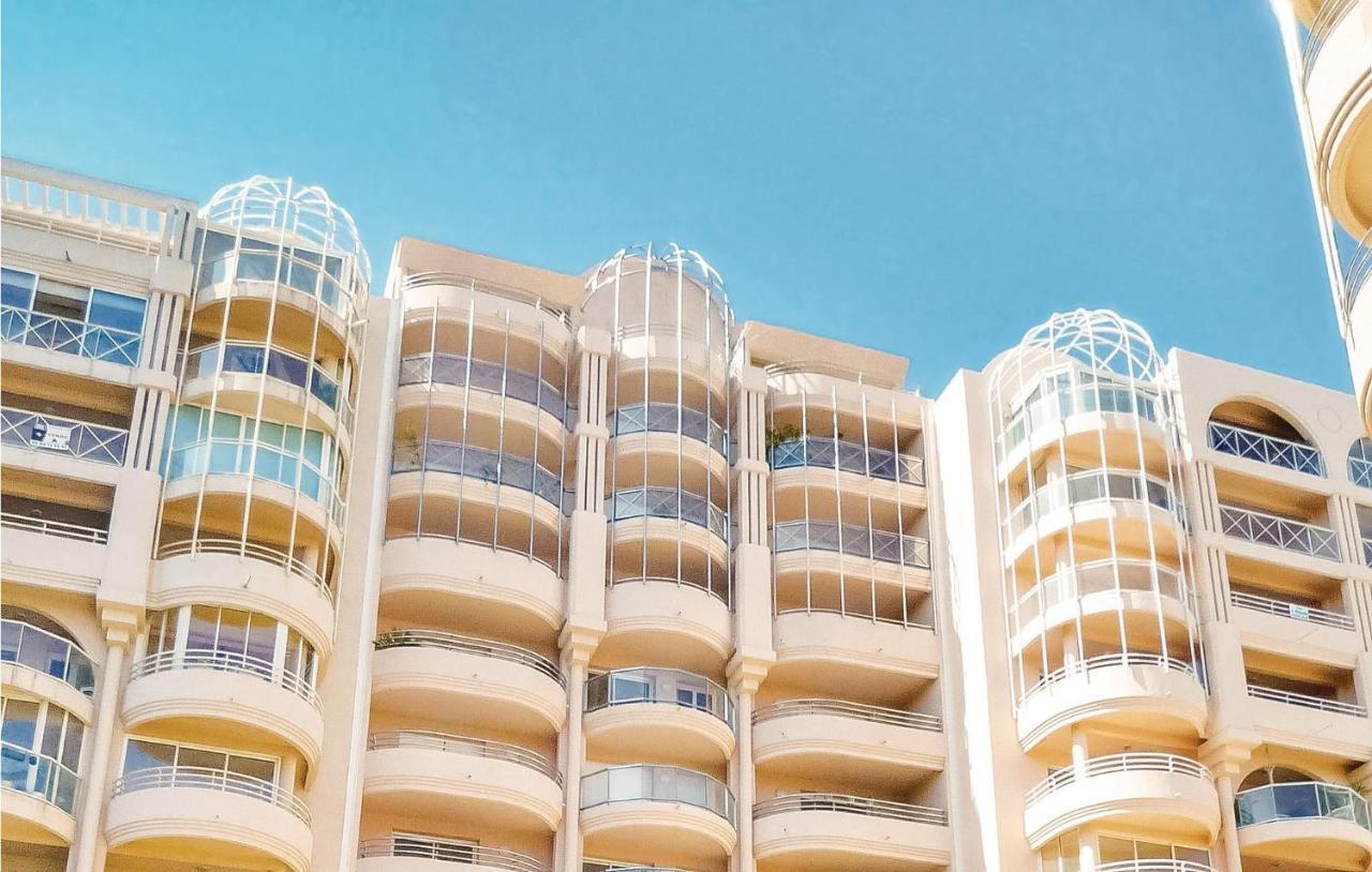 3 Bedroom Nice Apartment In Canet En Roussillon Extérieur photo